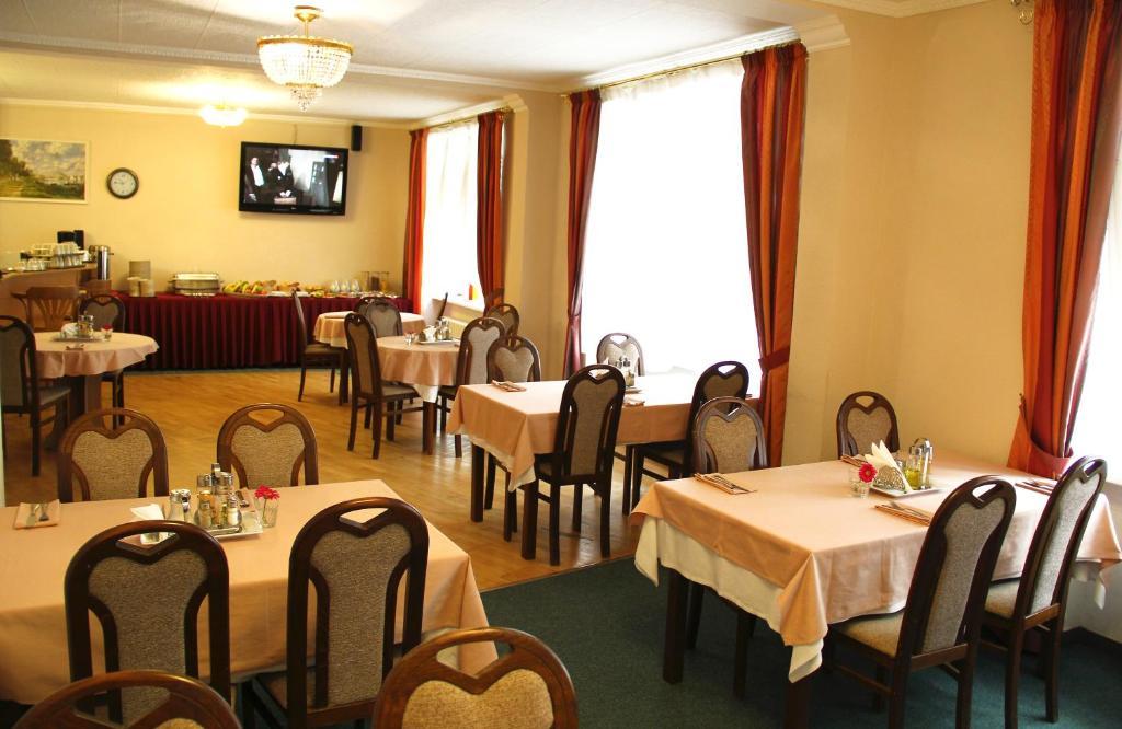 Zlaty Sloup Karlovy Vary Exterior foto
